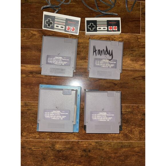 Super Mario Bros. 3 (Nintendo NES, 1990) Mickey Mousecapade Duck Hunt Controller - Picture 6 of 6